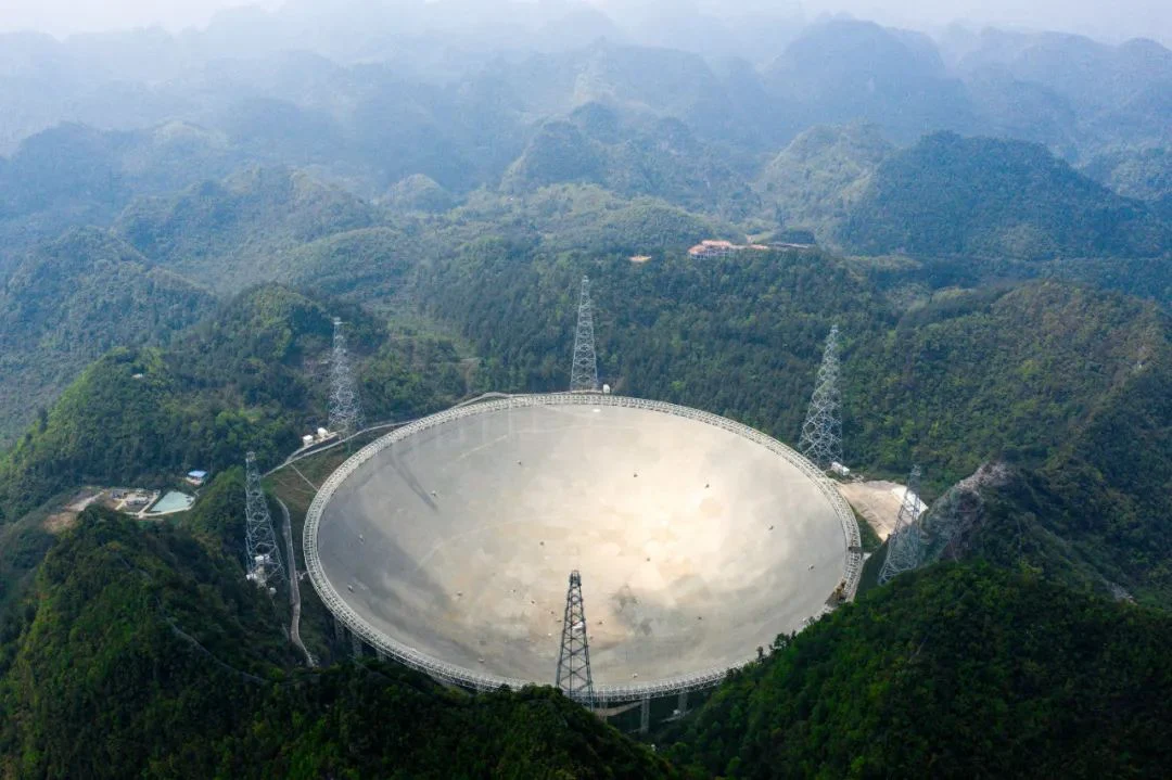 中国天眼射电望远镜 发现脉冲星辐射新形态